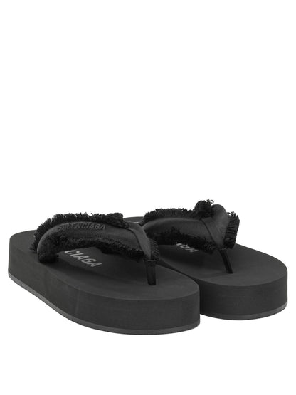 "Jet Leg" Low sandals Sandals
