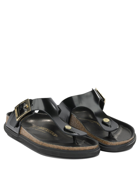 "Gizeh Droplet Buckle" low sandals Sandals