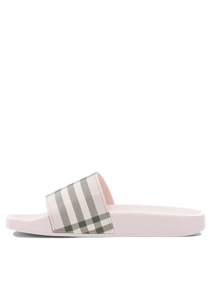 "Check" slide Sandals