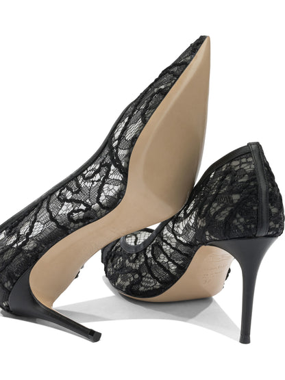 Heeled shoes Heeled shoes