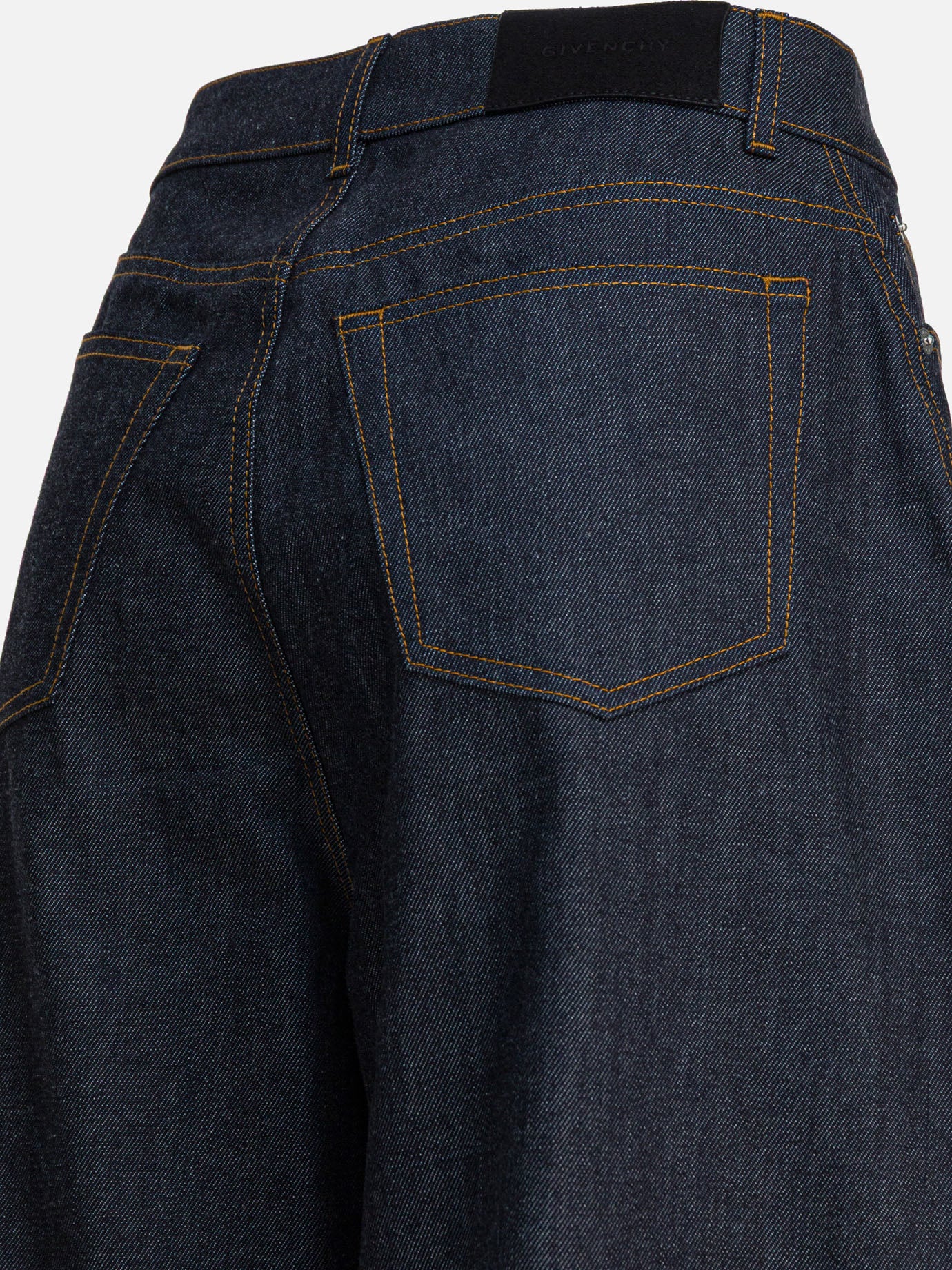 "Raw Cocoon" Jeans Jeans