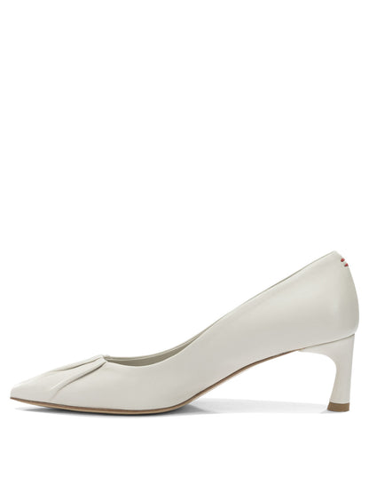 Heeled shoes Heeled shoes