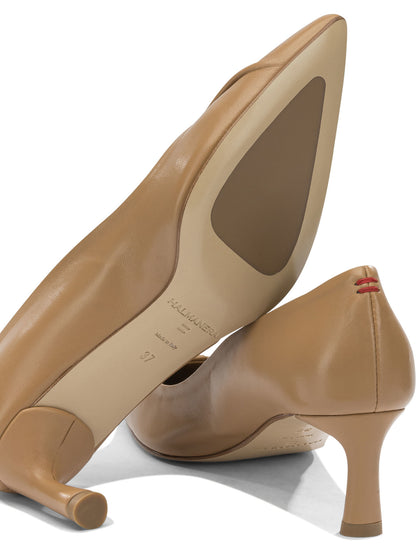 Heeled shoes Heeled shoes