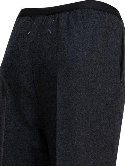 Straight-leg pants in wool Trousers