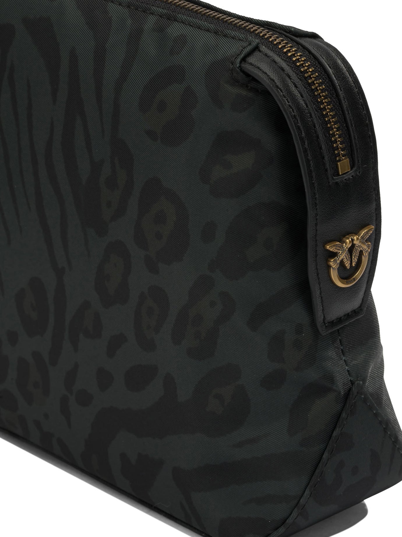 Pouches Pouch