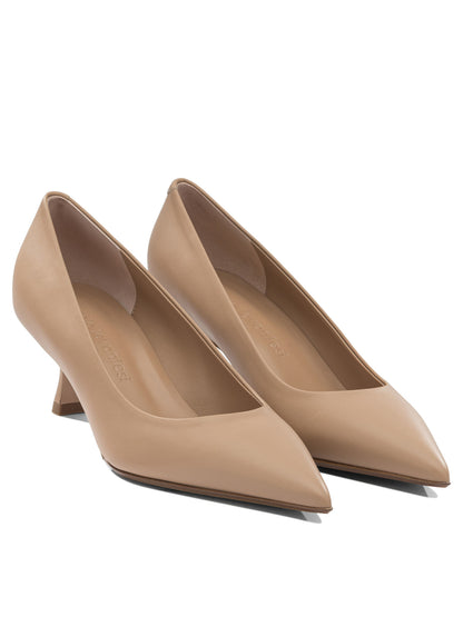 Heeled shoes Heeled shoes