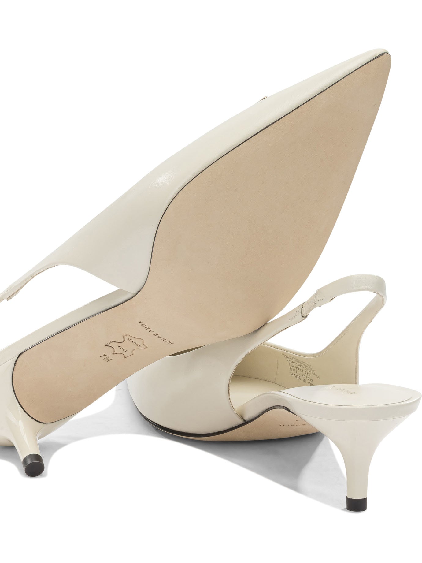 Heeled shoes Heeled shoes