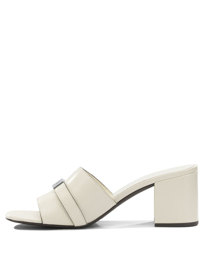 Heeled shoes Heeled shoes