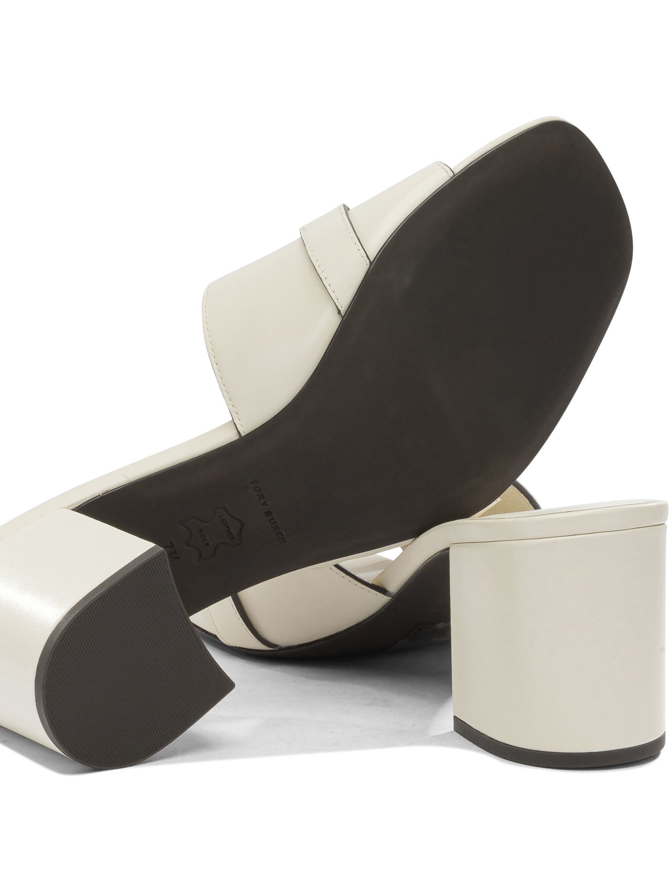 Heeled shoes Heeled shoes