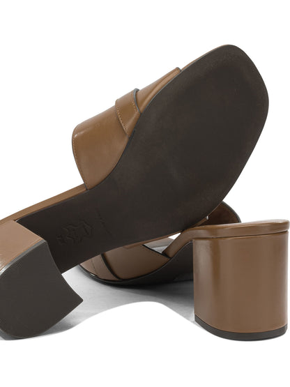 Heeled shoes Heeled shoes