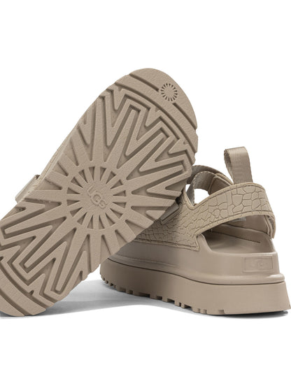 "Goldenglow Embossed" Low sandals Sandals
