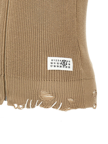 Destroyed vest Gilet