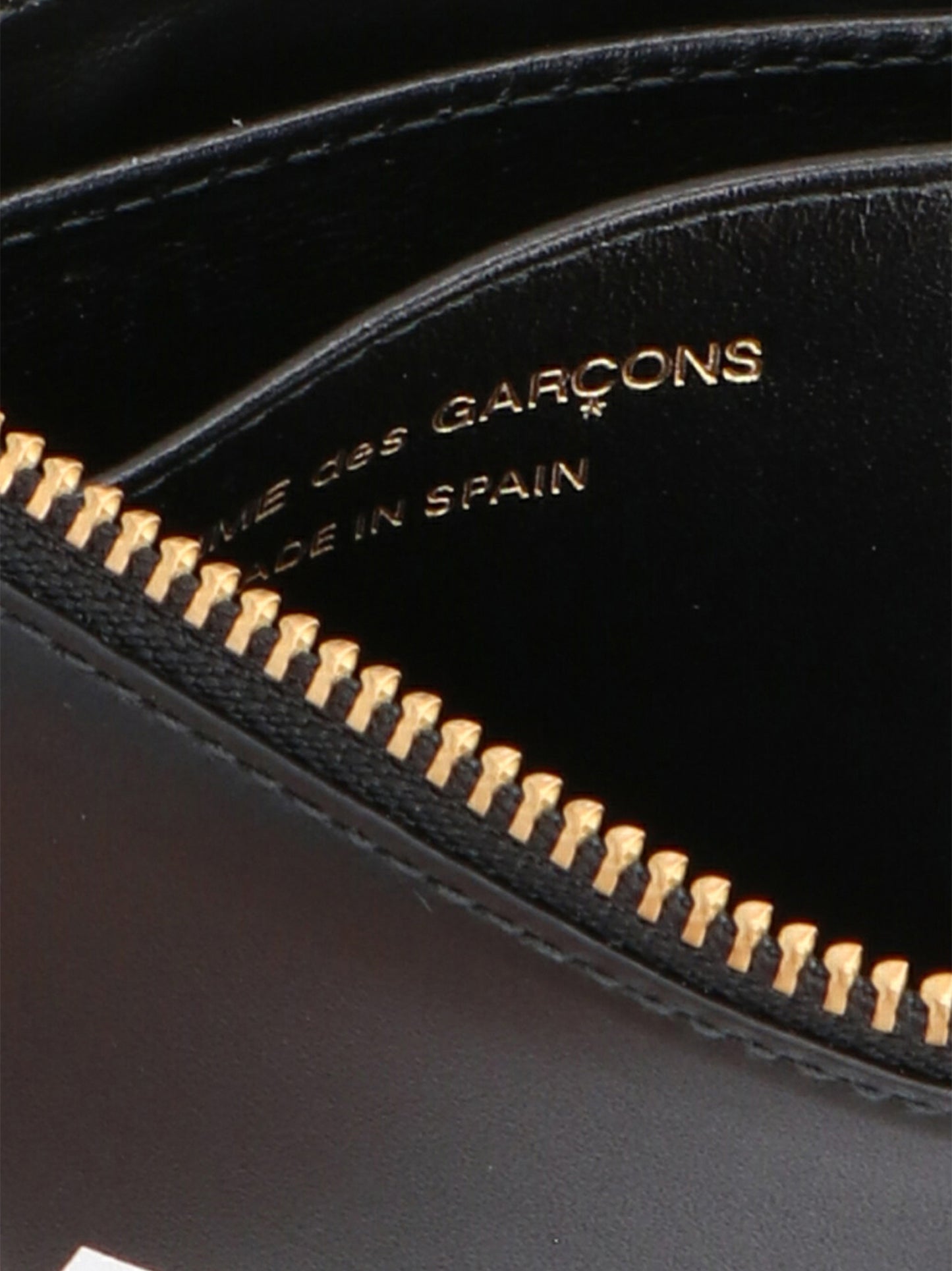 'Huge Logo' Wallet Wallets, card holders