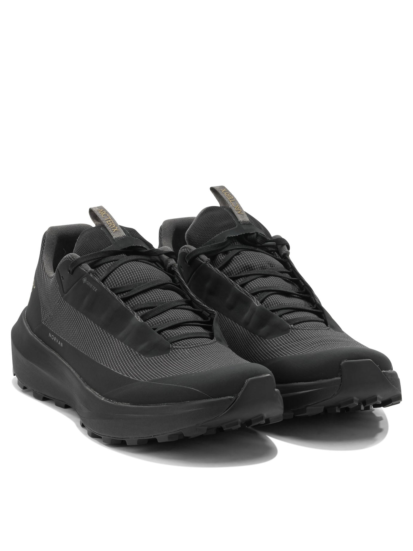 "Norvan LD 4 GTX" Sneakers Sneakers & Slip-On