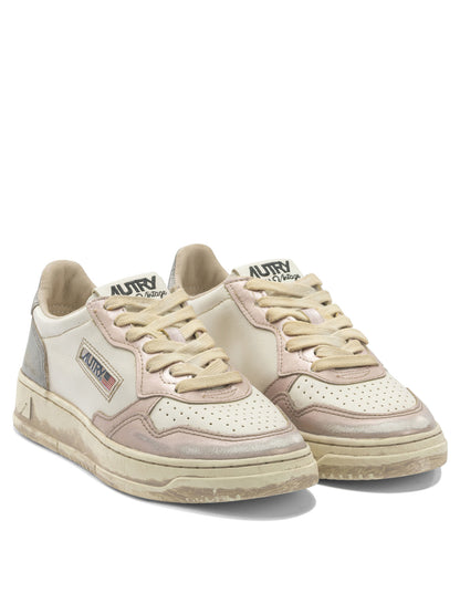 "Medalist Low Super Vintage" Low Top Sneakers Sneakers & Slip-On