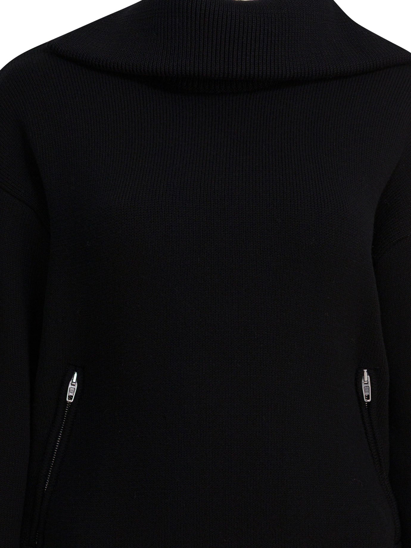 "Back-to-Front" Sweater Knitwear
