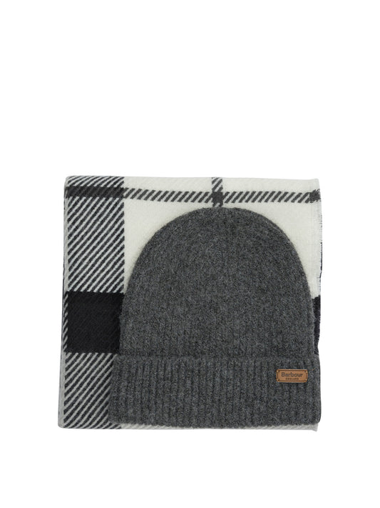 "Pendle" beanie and "Blair" scarf set. Sciarpe & Foulard