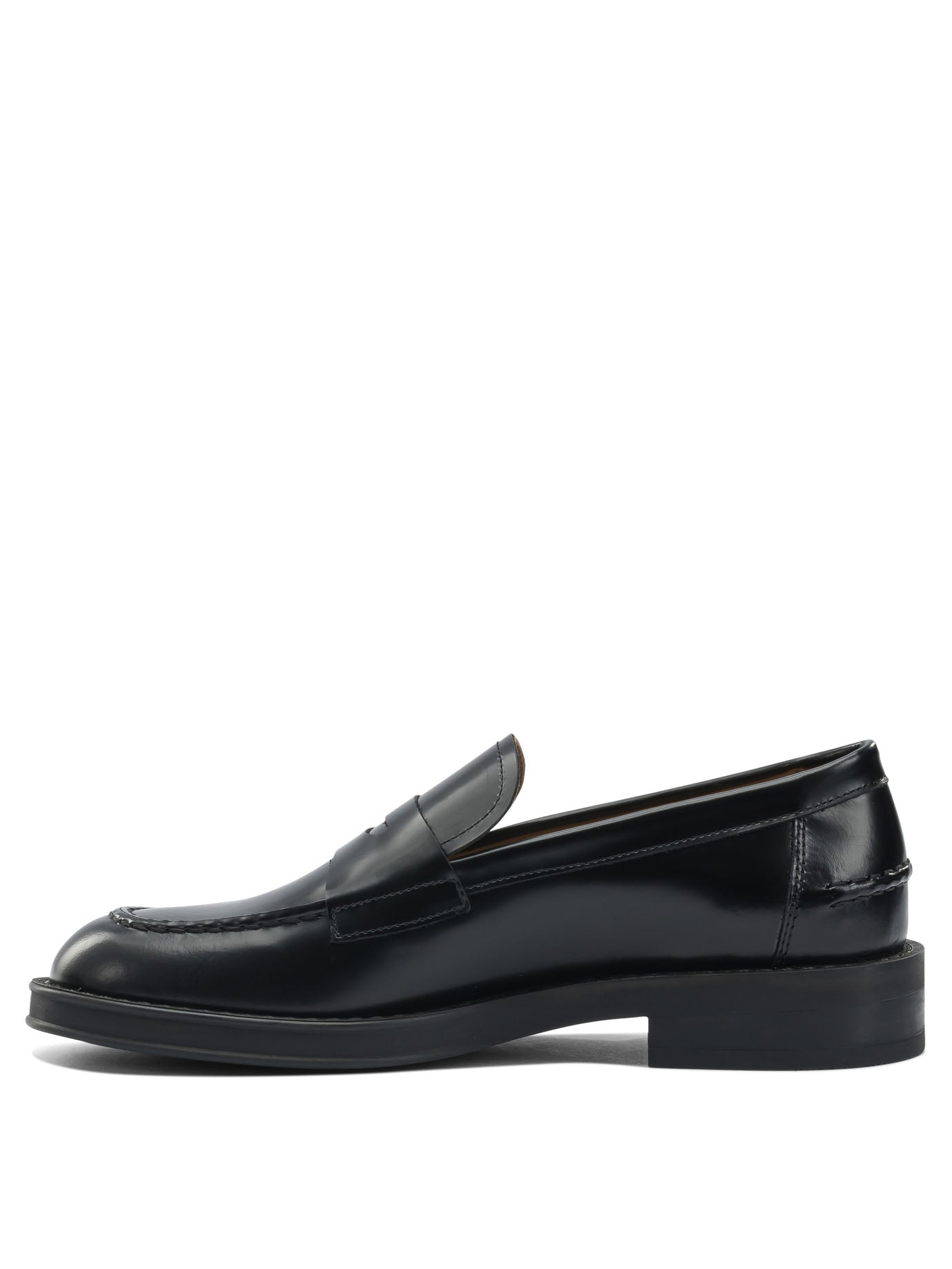Loafers & Slippers Loafers & Slippers