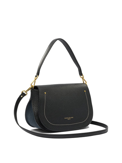 Shoulder bags Shoulder bags