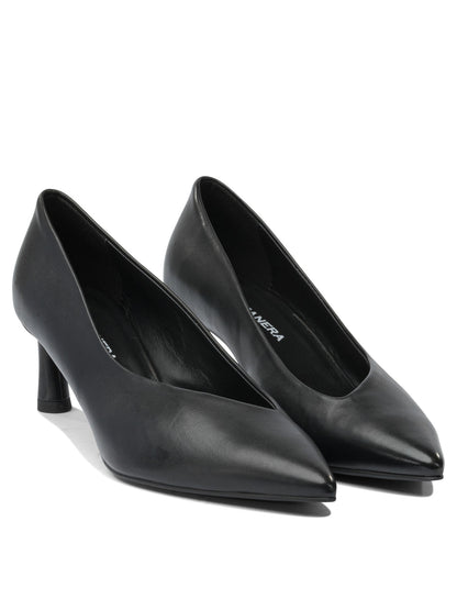 Heeled shoes Heeled shoes