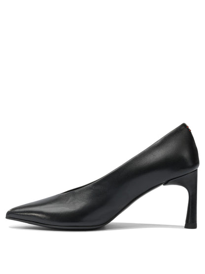Heeled shoes Heeled shoes