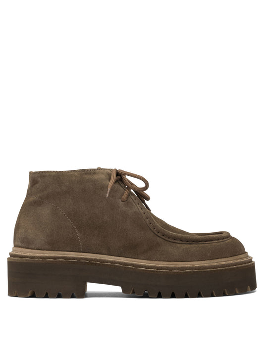 "Blossom 002 Chukka" Ankle boots Loafers & Slippers