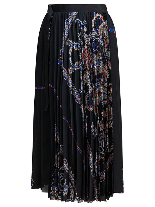 Pleated skirt with paisley print Skirts
