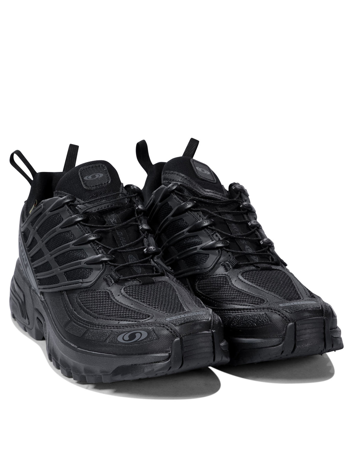 "ACS PRO GORE-TEX" Low-top sneakers Sneakers & Slip-On