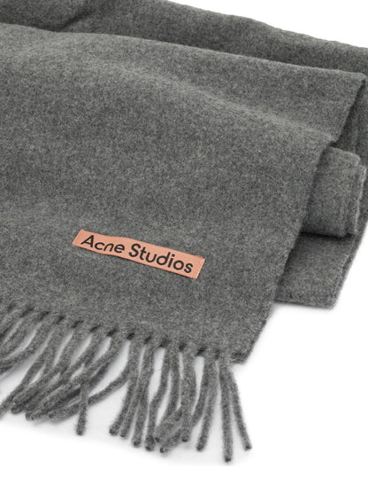 Scarves & Silk scarves Sciarpe & Foulard
