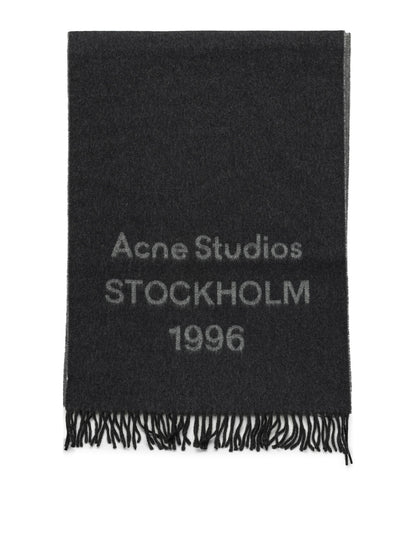 Scarves & Silk scarves Sciarpe & Foulard