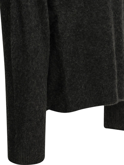 Cashmere V-neck sweater Knitwear