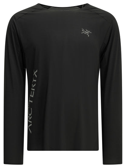 "Norvan DW Logo" Crew-Neck T-Shirt T-shirts