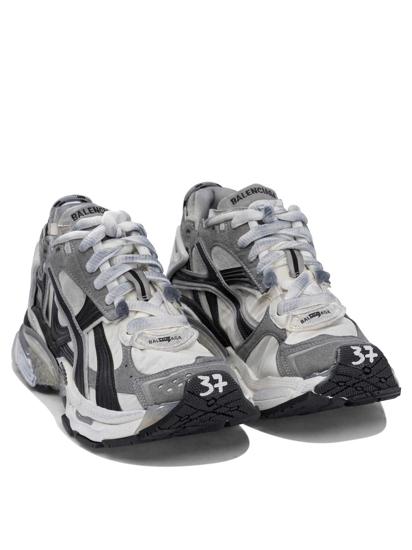 "Runner" Low-Top Sneakers Sneakers & Slip-On