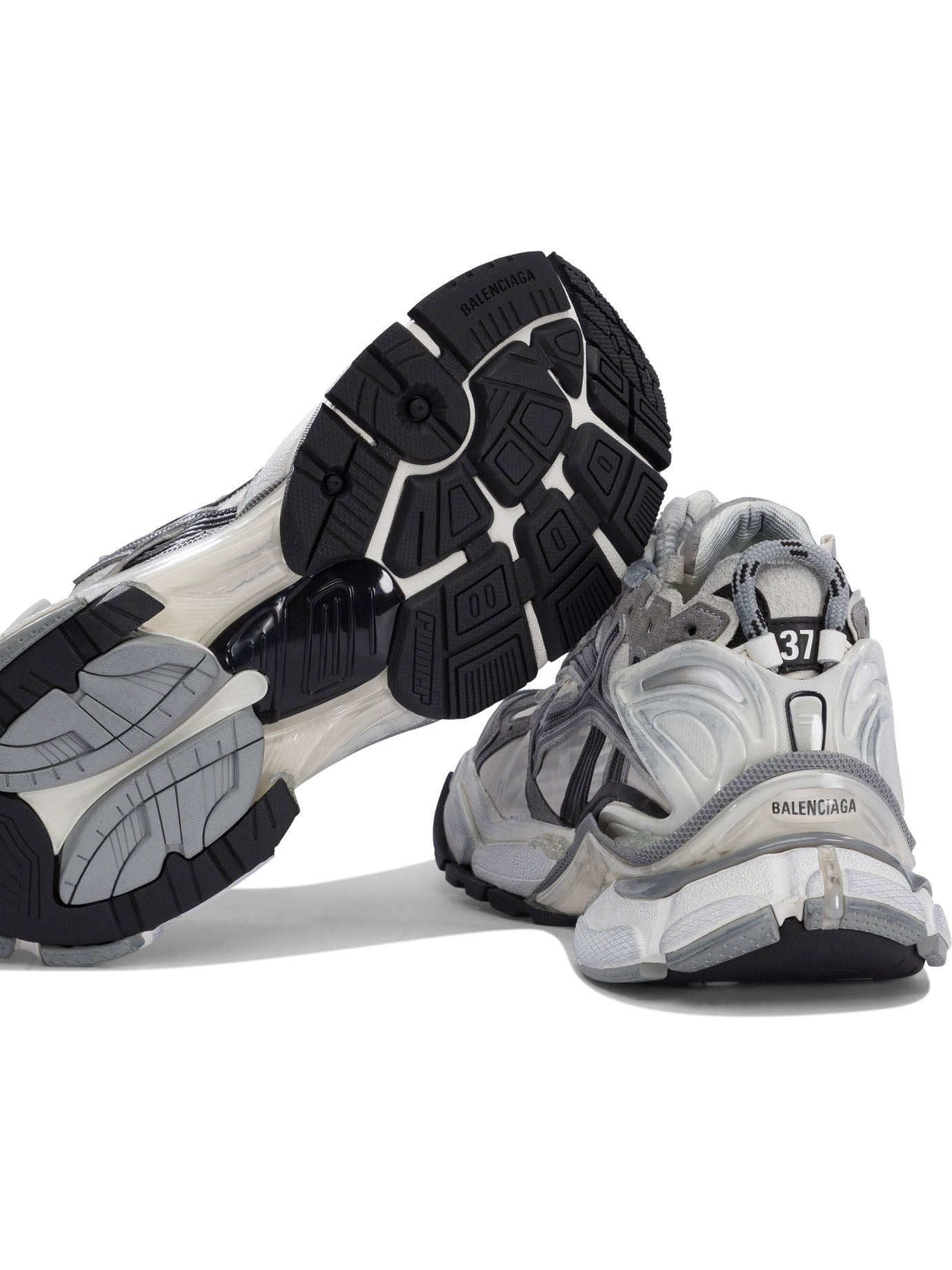 "Runner" Low-Top Sneakers Sneakers & Slip-On