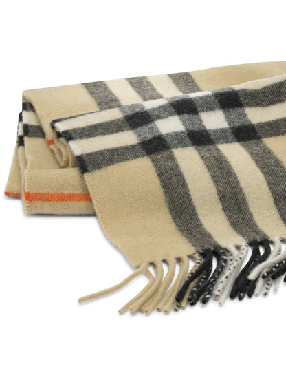 "Check" Fringed Scarf Sciarpe & Foulard