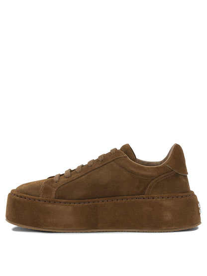 Sneakers & Slip-On Sneakers & Slip-On