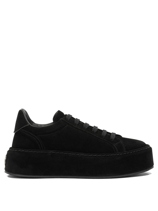 Sneakers & Slip-On Sneakers & Slip-On
