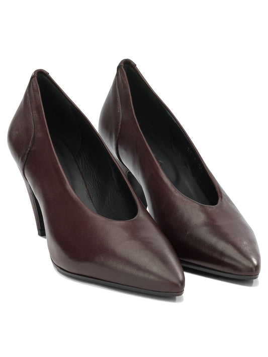 Heeled shoes Heeled shoes