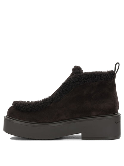 "Yari" Pull-On Ankle Boots Boots and Ankle Boots
