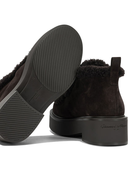 "Yari" Pull-On Ankle Boots Boots and Ankle Boots