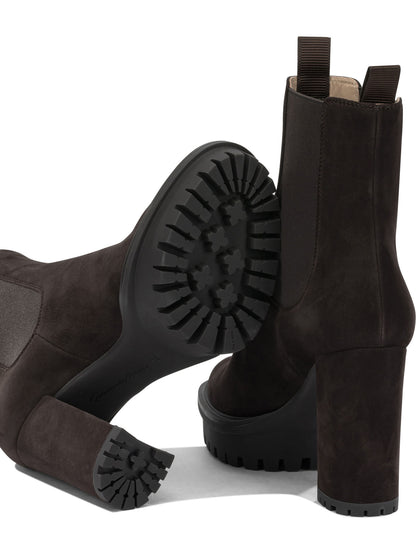 "Barry" Pull-On Ankle Boots Boots and Ankle Boots