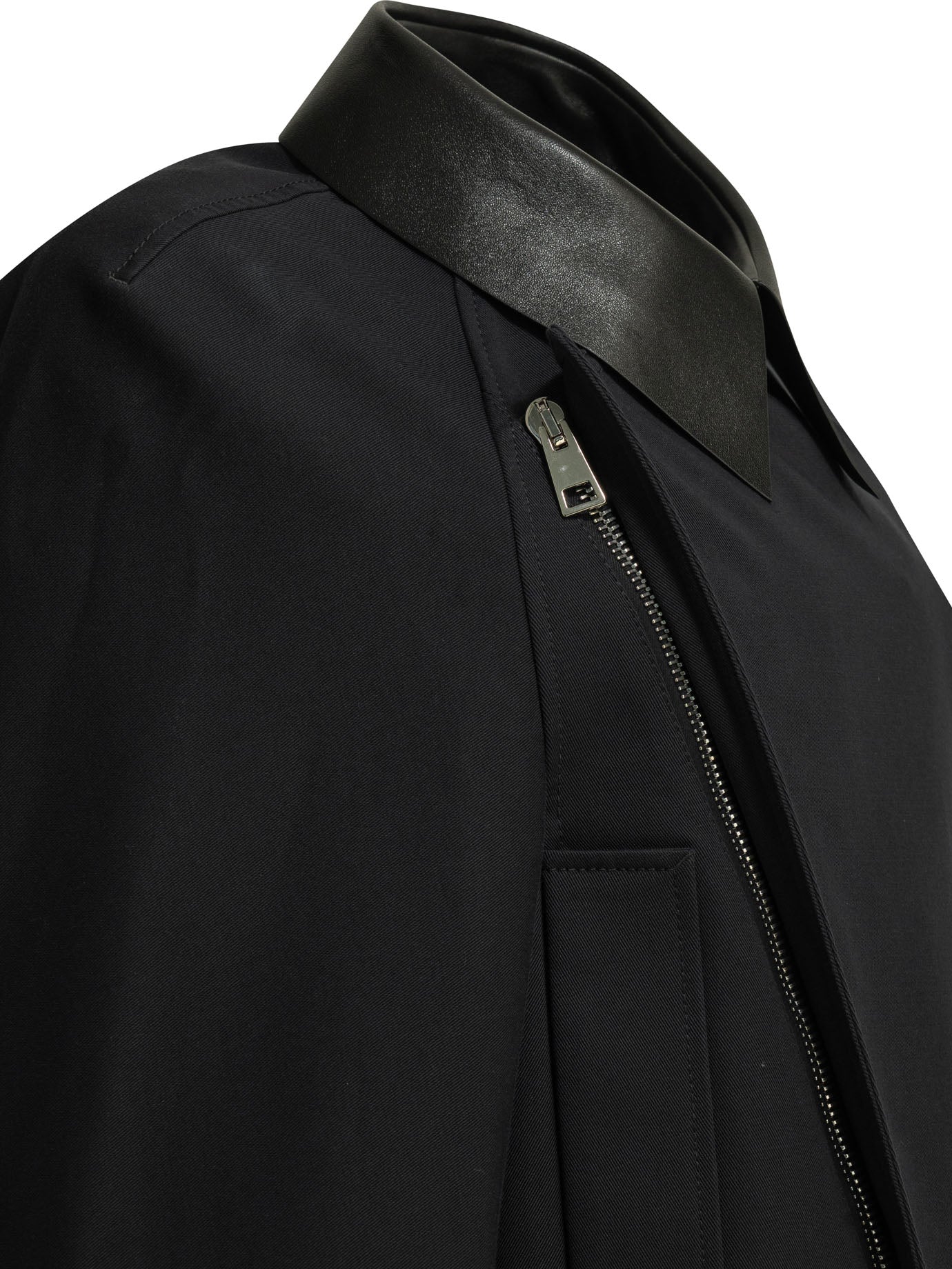 Lightweight cropped jacket Jackets and Coats