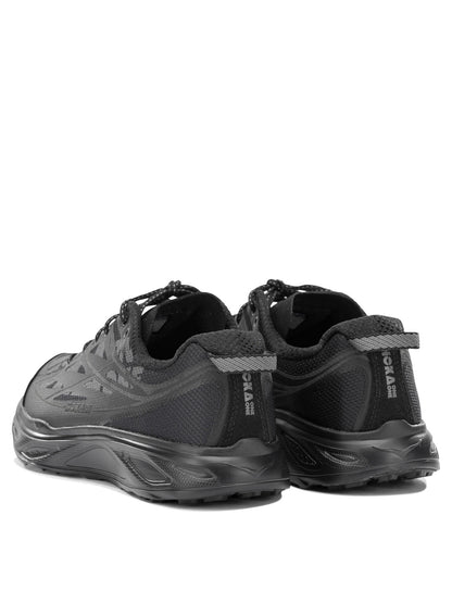 "Huaka Pro" Low-Top Sneakers Sneakers & Slip-On