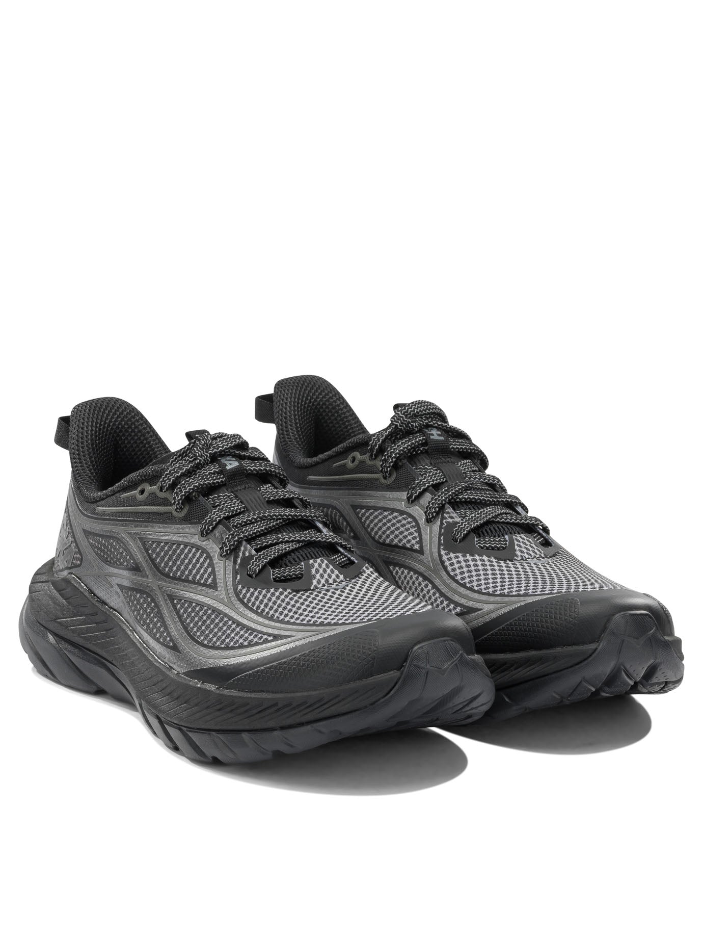 "Mach Remastered Aura" Low-Top Sneakers Sneakers & Slip-On