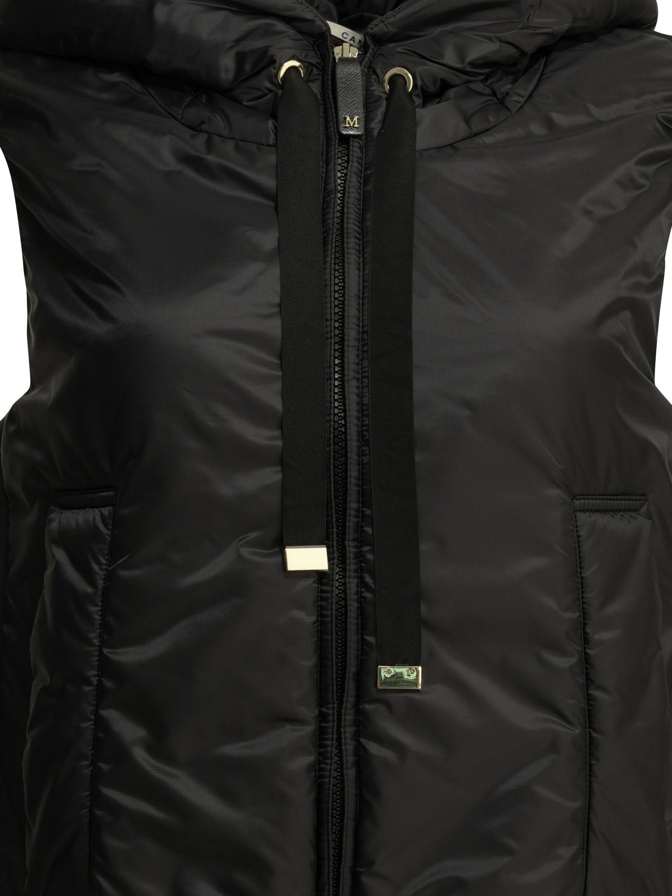 Water-repellent sleeveless jacket Jackets and Coats
