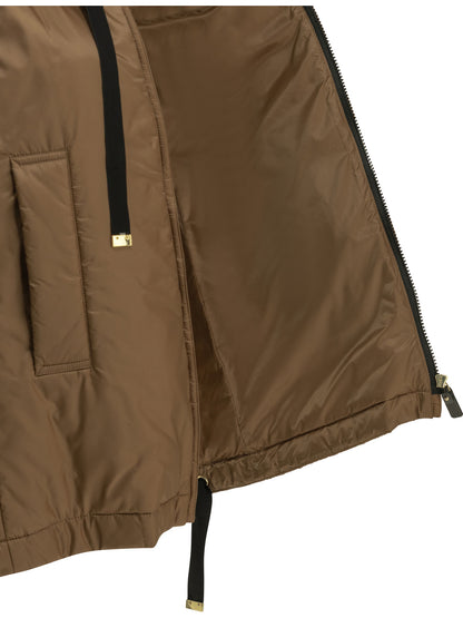 Water-repellent sleeveless jacket Jackets and Coats