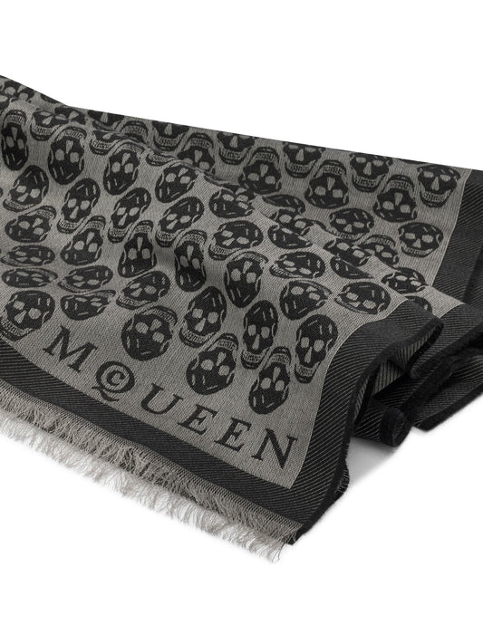 Scarves & Silk scarves Sciarpe & Foulard