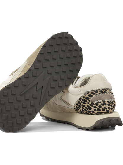 Sneakers & Slip-On Sneakers & Slip-On