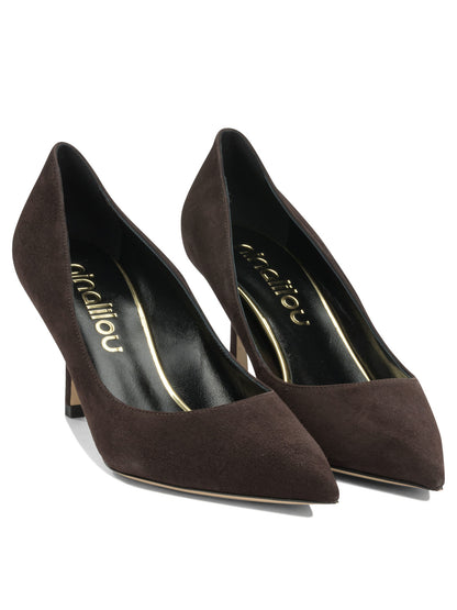 Heeled shoes Heeled shoes