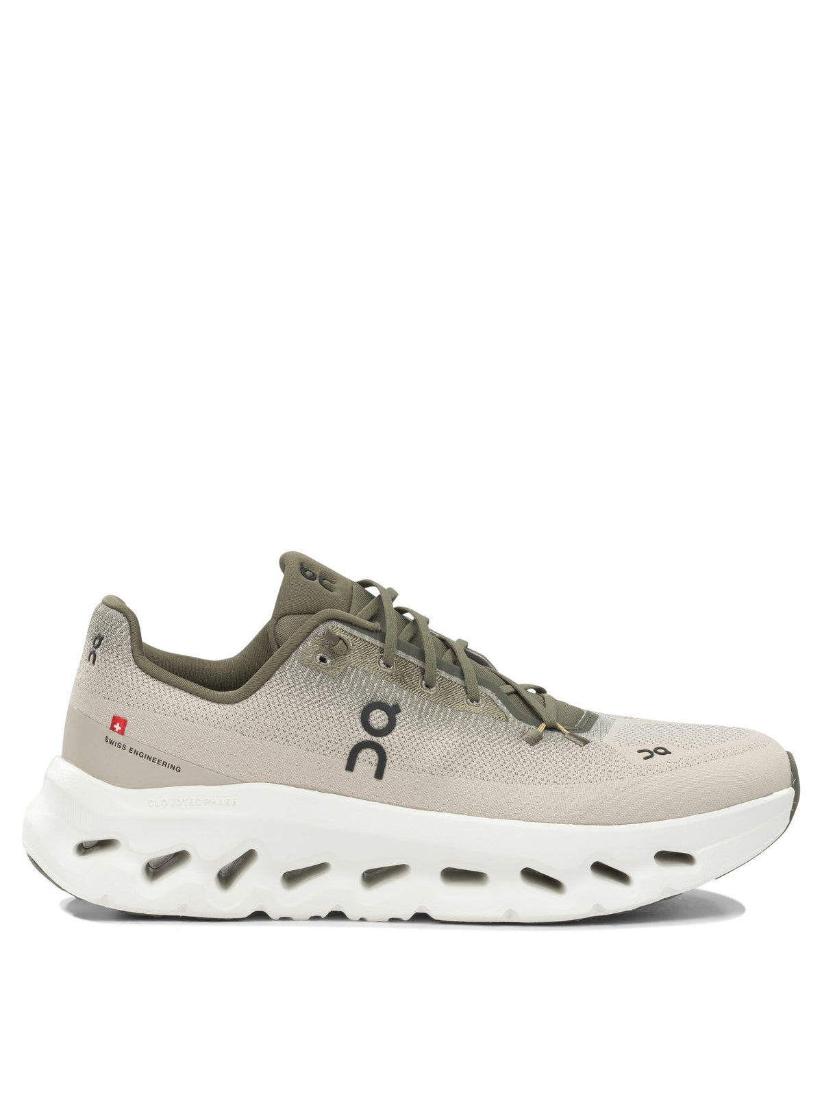"Cloudtilt" Low-Top Sneakers Sneakers & Slip-On